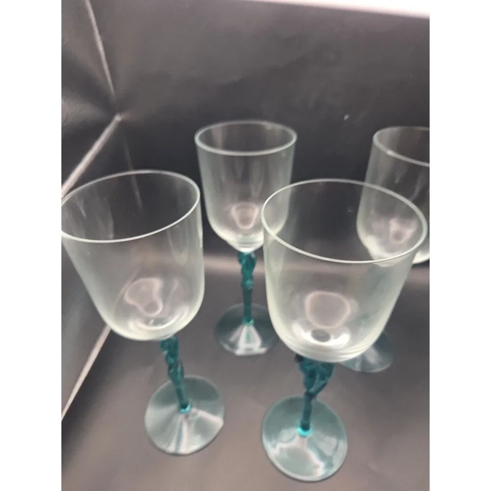 Green Stem Wine Glass Set of 4 Twist Stem Blown Glass